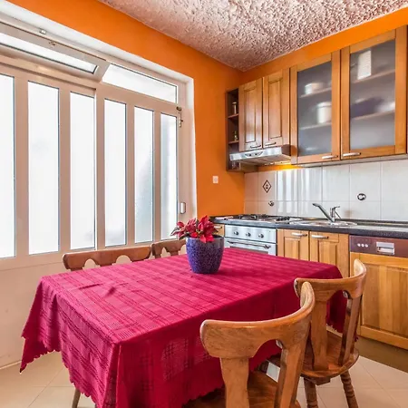 Apartamento By The Sea Sparadici, Sibenik - 10015 *