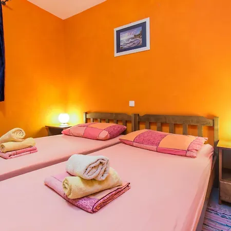 Apartment By The Sea Sparadici, Sibenik - 10015
